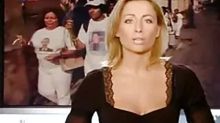 Brutal fute blonda filme porno cu femei gravide si bruneta.