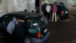 Fetele sunt angajate în mângâieri femei pono Lesbiene.