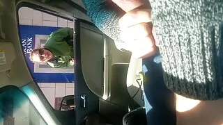 Forțează un ciorapi xxx om la intimitate.