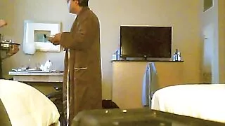 Curierul o caută pe Rachel filme porno cu femei batrane Rivers.