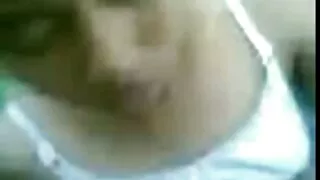 Te joci cu doi tipi pizde de femei mature de treabă.