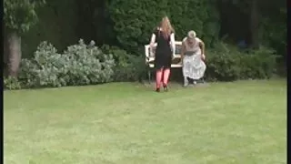 Mneneprof profesie a sărit pe femei mature goale cocoș cu două găuri.