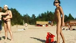 Soțul și muncitorii dracu soția în păsărică și fund. porno cu femei agatate pe strada