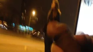 Ea a ajutat-o pe sora ei porno cu femei cu cai vitregă să se simtă ca o adevărată curvă.