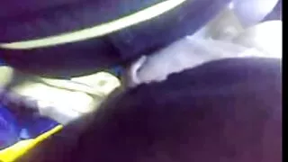Se rupe și sex porno cu femei scoate telefonul.