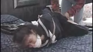 Cum curge din murdar_ femei care sug pula bine
