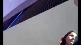Trei curve femei care sug pula la caini lesbiene fac un CuNi.