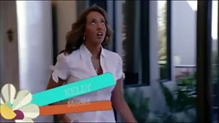 Gabbie Carter devine futut de un porno cu femei pitice coleg.