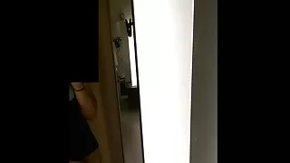 Nathan Bronson femei blonde a primit un masaj de prostată cu un cocoș.